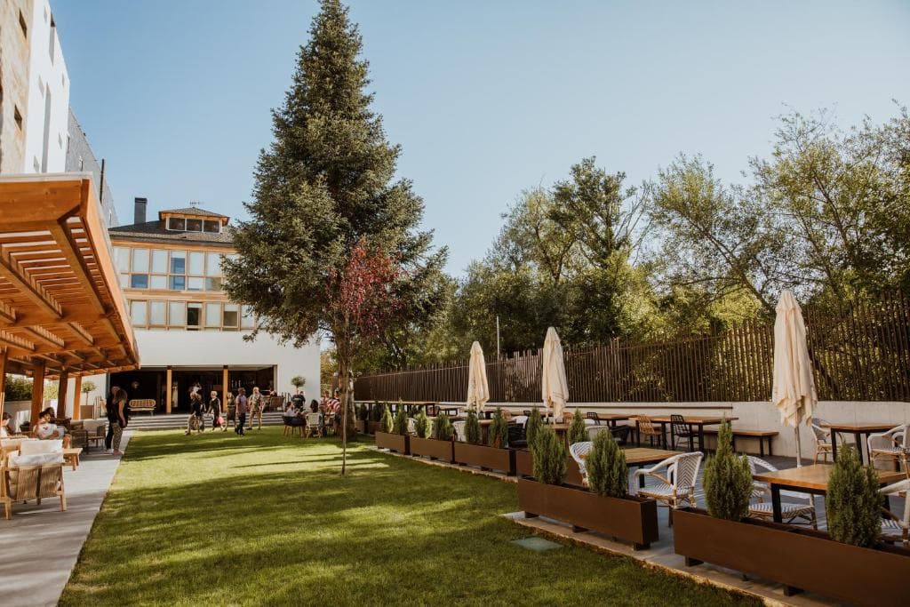 Hotel Miralrío Cacabelos